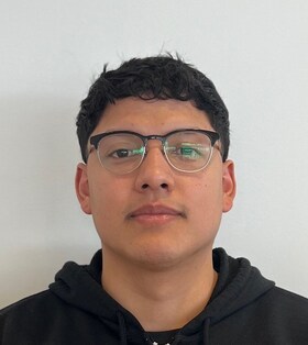 Staff member Jhan Aguilera from ID_5a6ca4