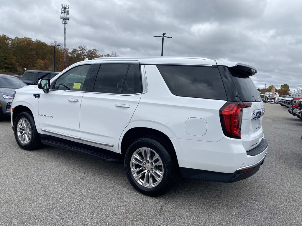 Used 2022 GMC Yukon SLT SUV