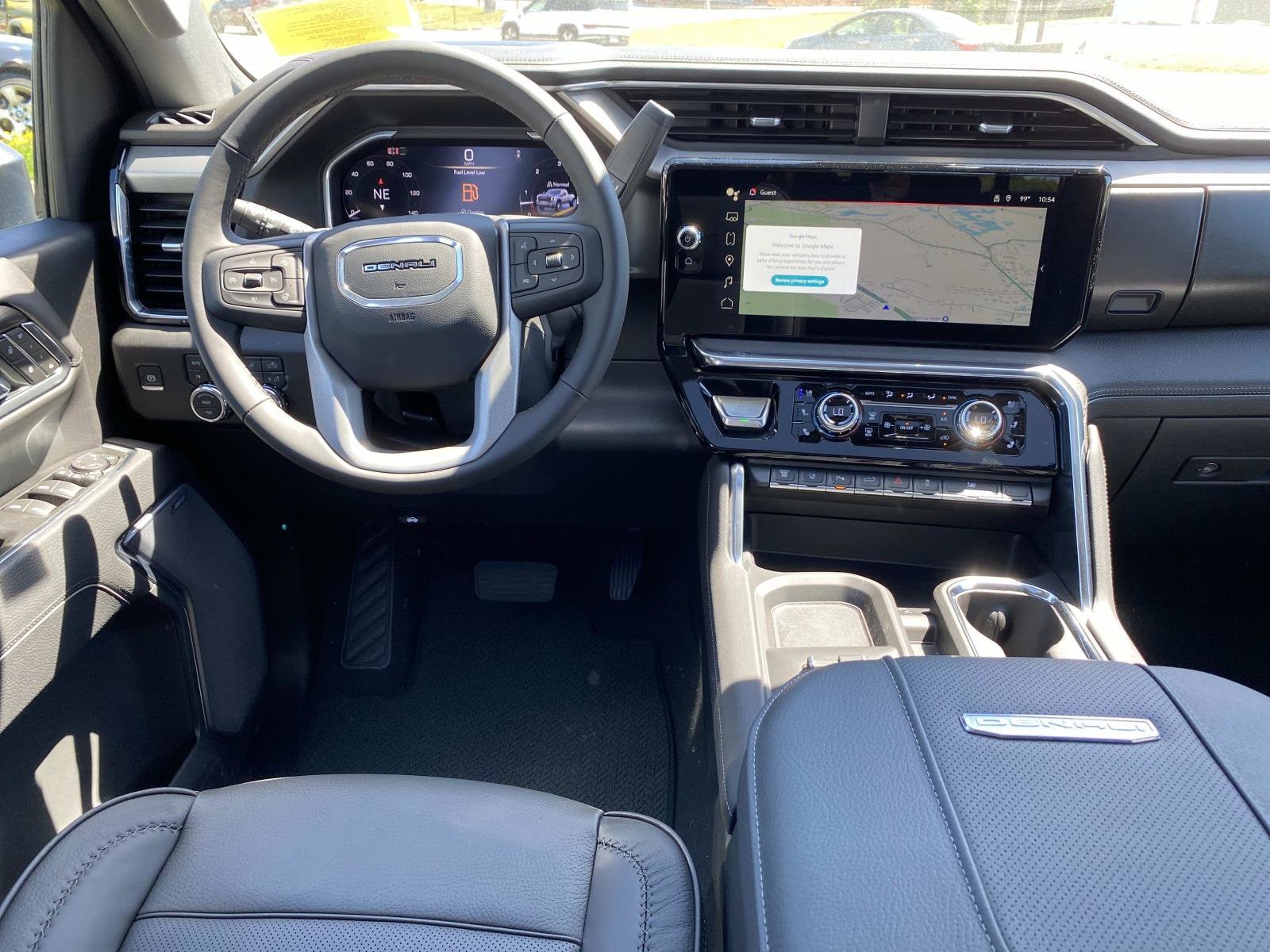 2026 GMC Sierra 3500HD Denali - Photo 10