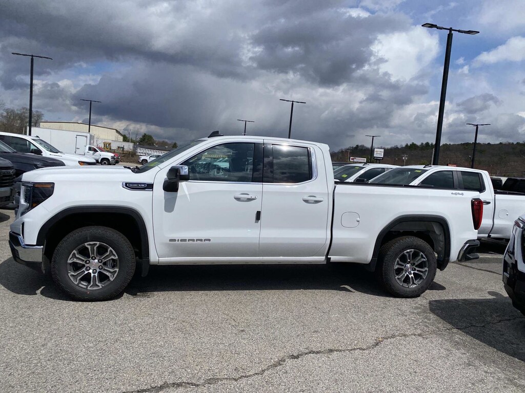 New 2026 GMC Sierra 1500 SLE Truck
