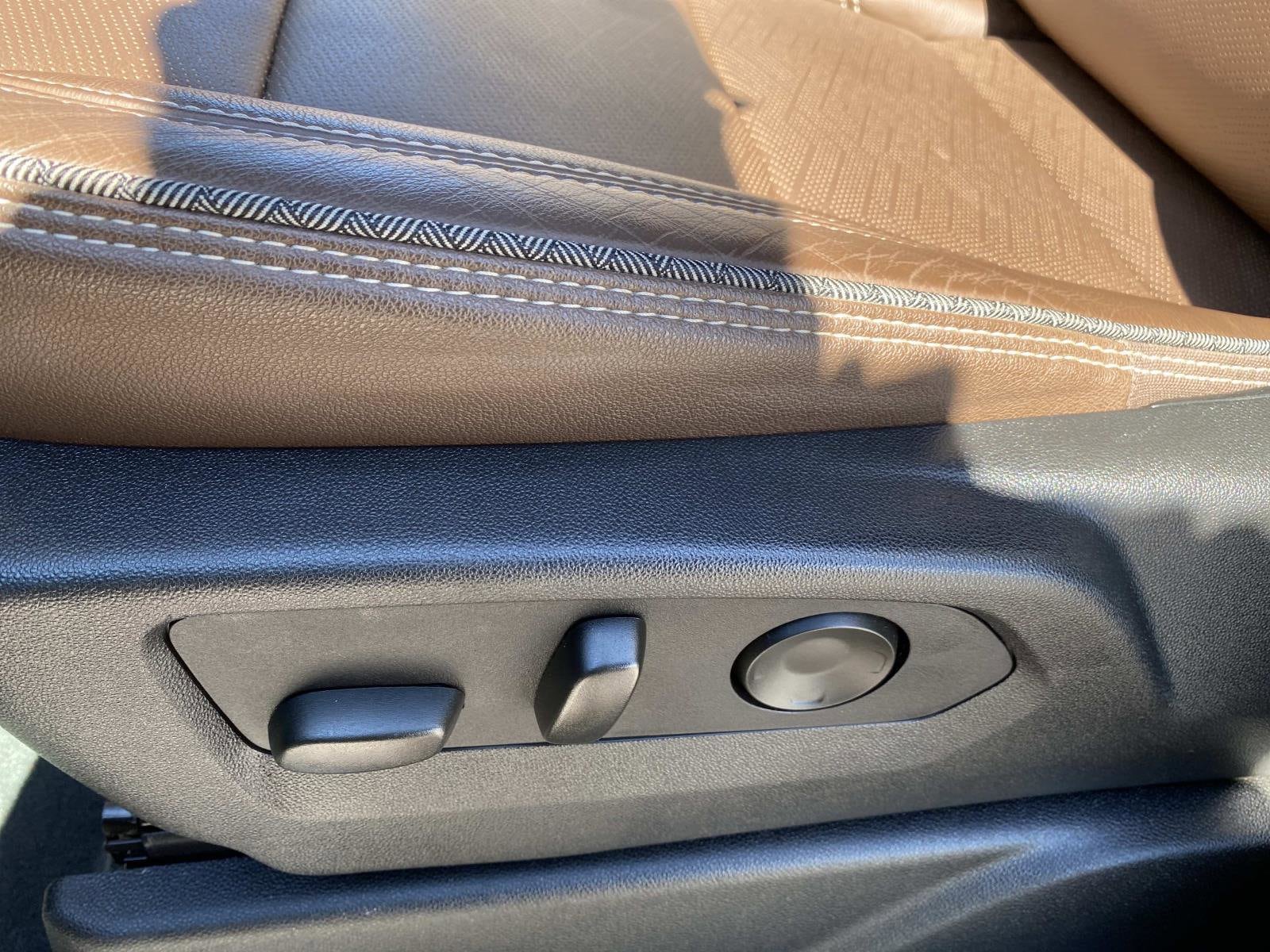2024 Chevrolet Suburban High Country - Photo 25