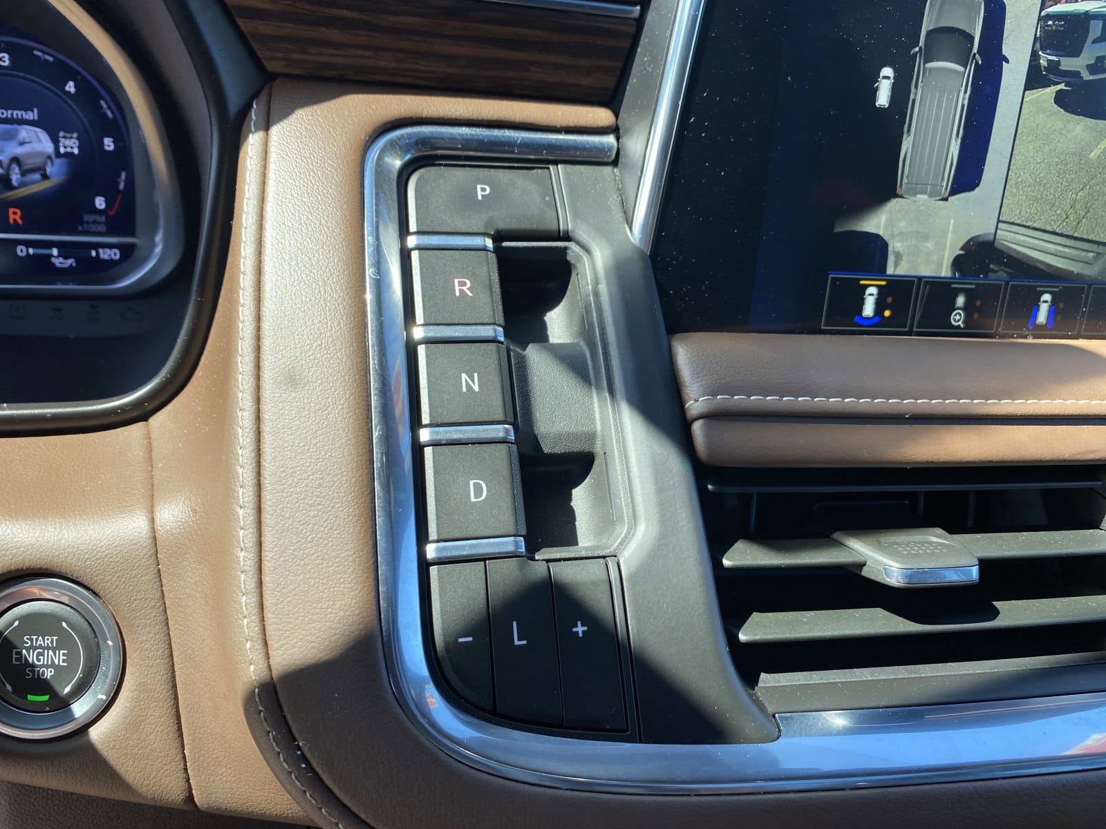 2024 Chevrolet Suburban High Country - Photo 18