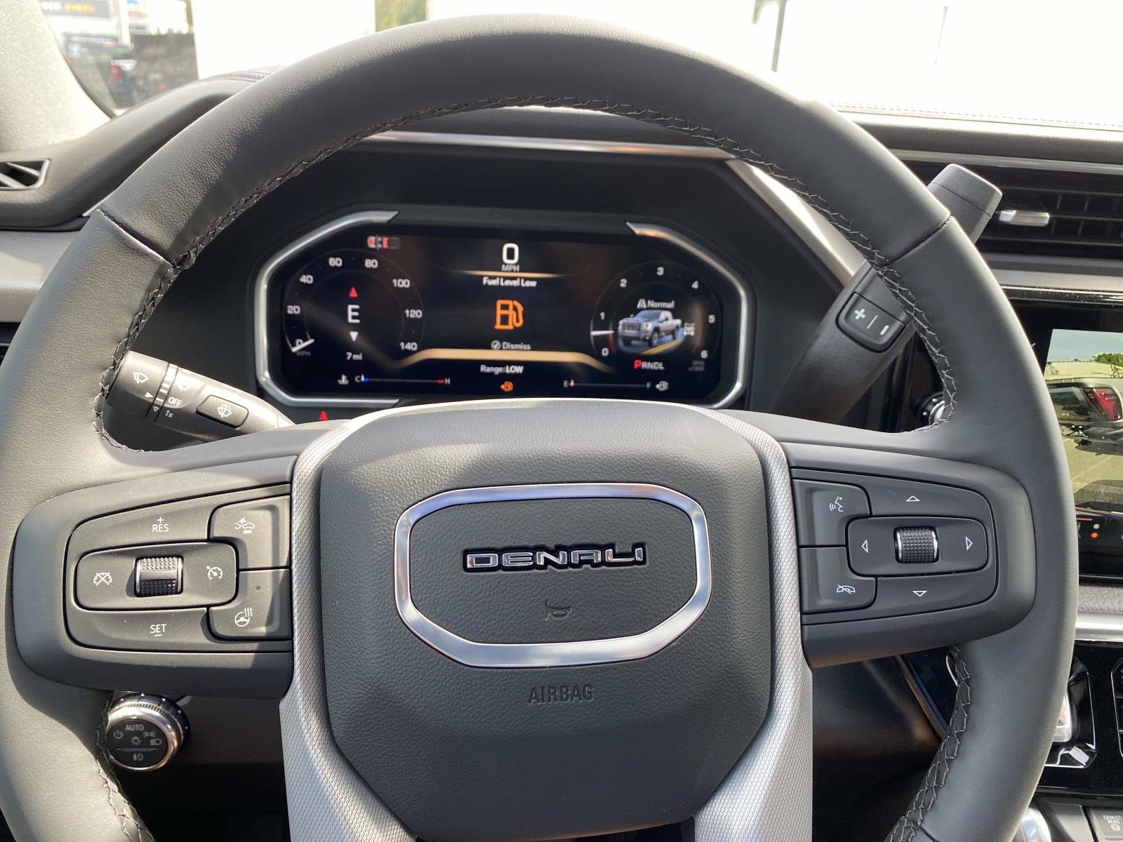 2026 GMC Sierra 2500HD Denali - Photo 13