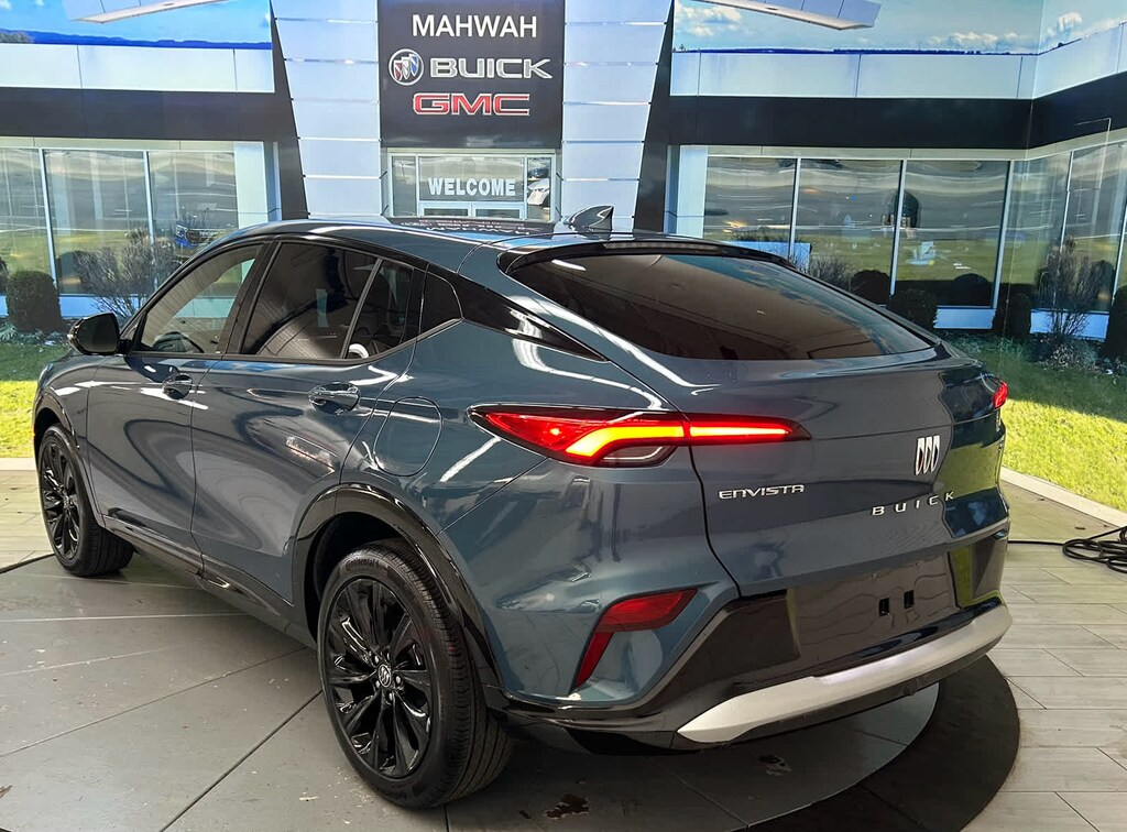 Used 2024 Buick Envista Sport Touring SUV