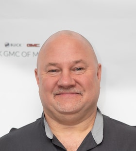 Staff member William MacDonald from ID_02d1f6128dd8