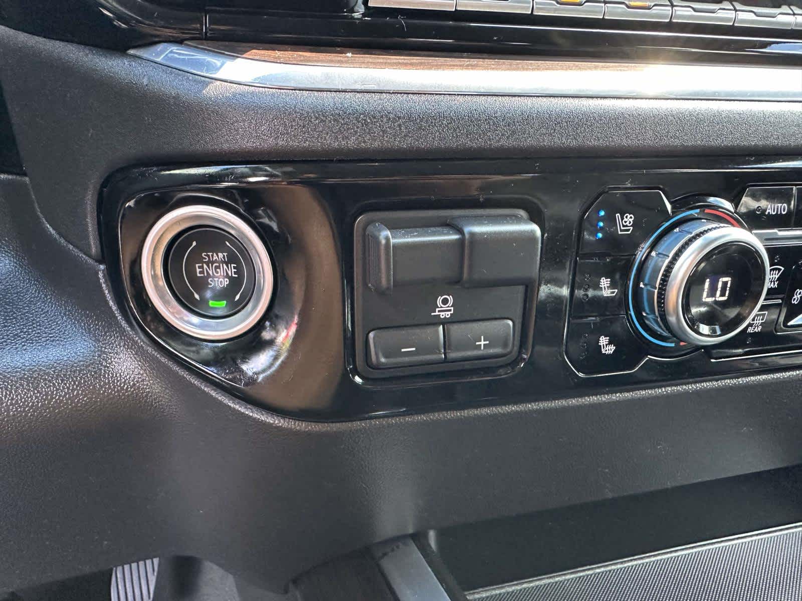 2023 GMC Sierra 1500 SLT - Photo 26