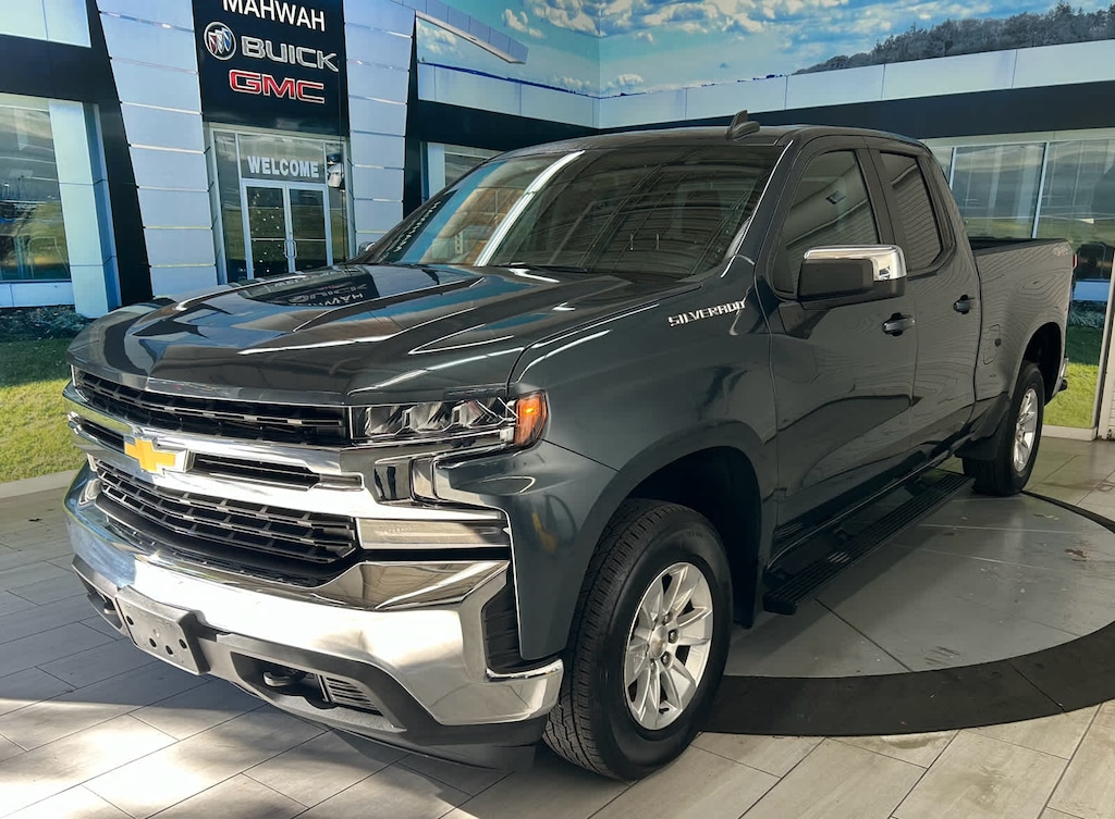 Used 2022 Chevrolet Silverado 1500 LTD LT Truck Double Cab