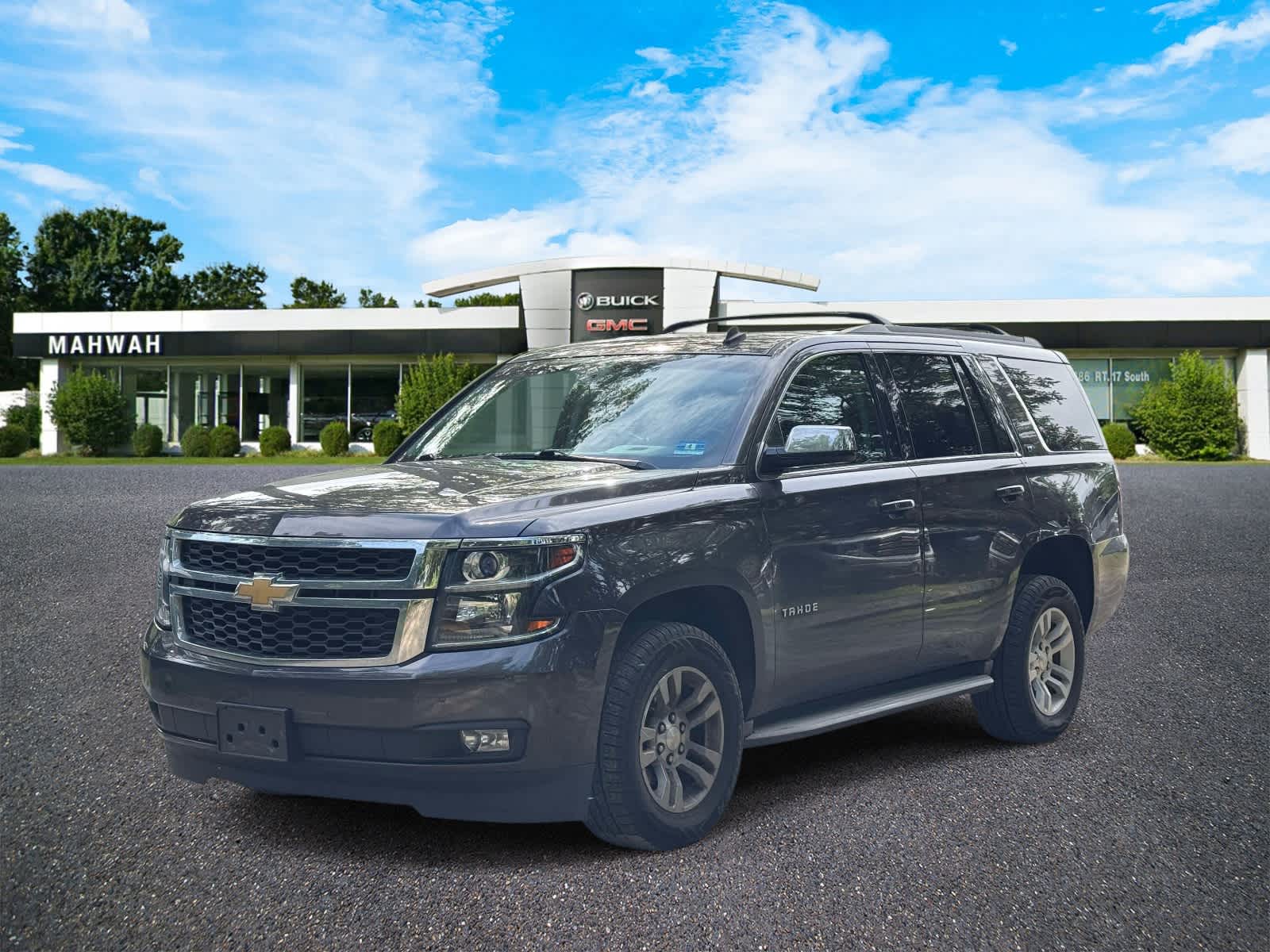 Used 2015 Chevrolet Tahoe LT with VIN 1GNSKBKC6FR128714 for sale in Mahwah, NJ