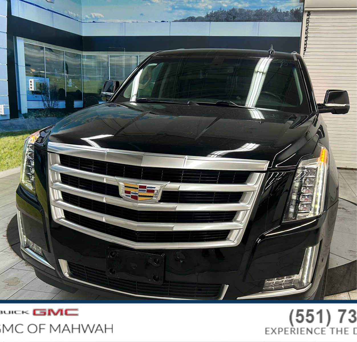 2019 Cadillac Escalade ESV Base's photo