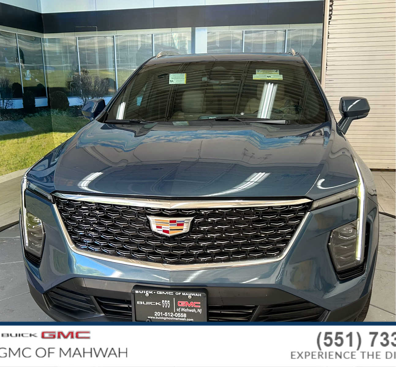 2024 Cadillac XT4 Luxury