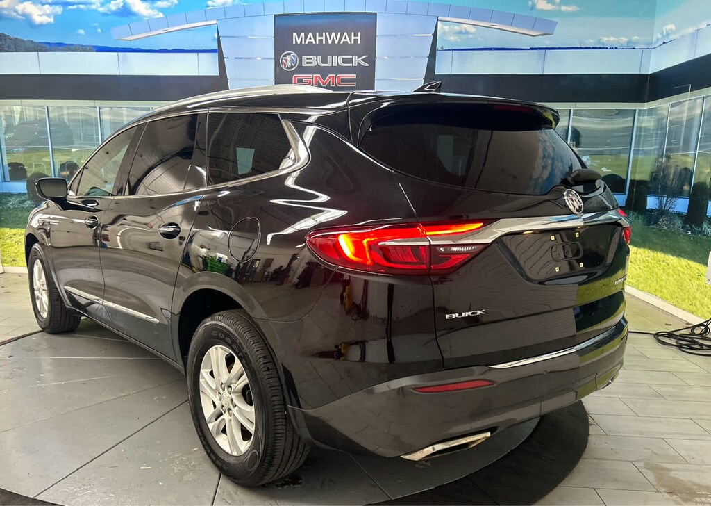 Used 2018 Buick Enclave Essence SUV