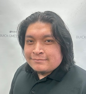 Staff member Julio Morales  from ID_02d1f6128dd8