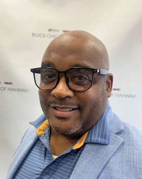 Staff member Ron Davis from ID_bc196bb6446c