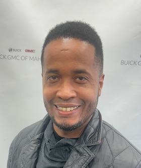 Staff member Leo Linares from ID_bc196bb6446c