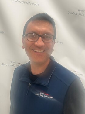 Staff member Diego Arciniega from ID_1f7ad6749765