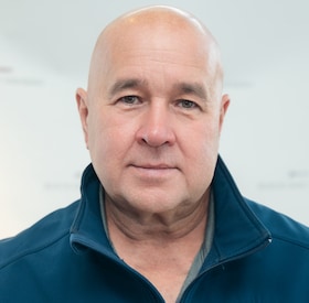 Staff member John Hennessy from ID_1f7ad6749765