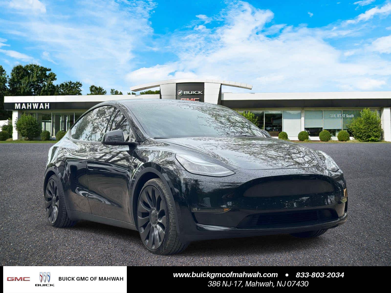 2023 Tesla Model Y Performance Dual Motor All-Wheel Drive's photo