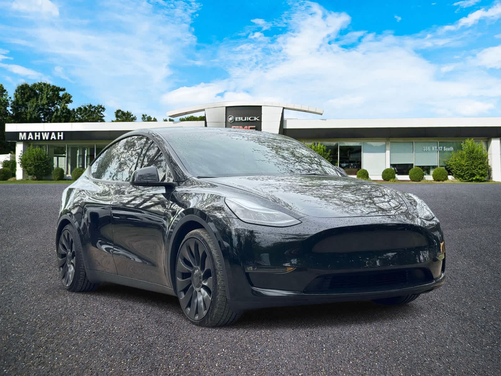 2023 Tesla Model Y Performance Dual Motor All-Wheel Drive's photo