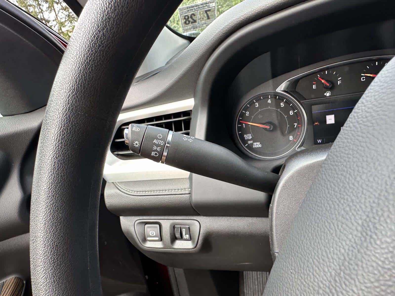2023 GMC Acadia SLE - Photo 30