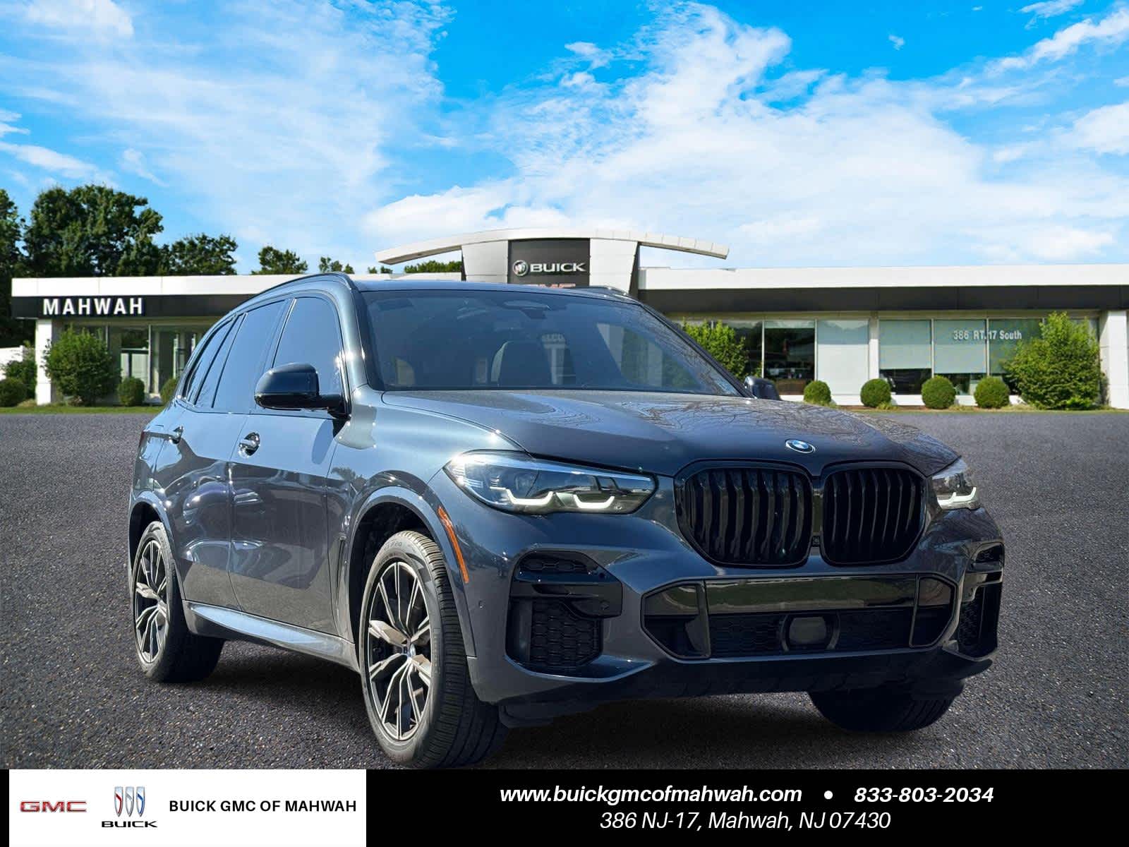 2022 BMW X5 M50i's photo