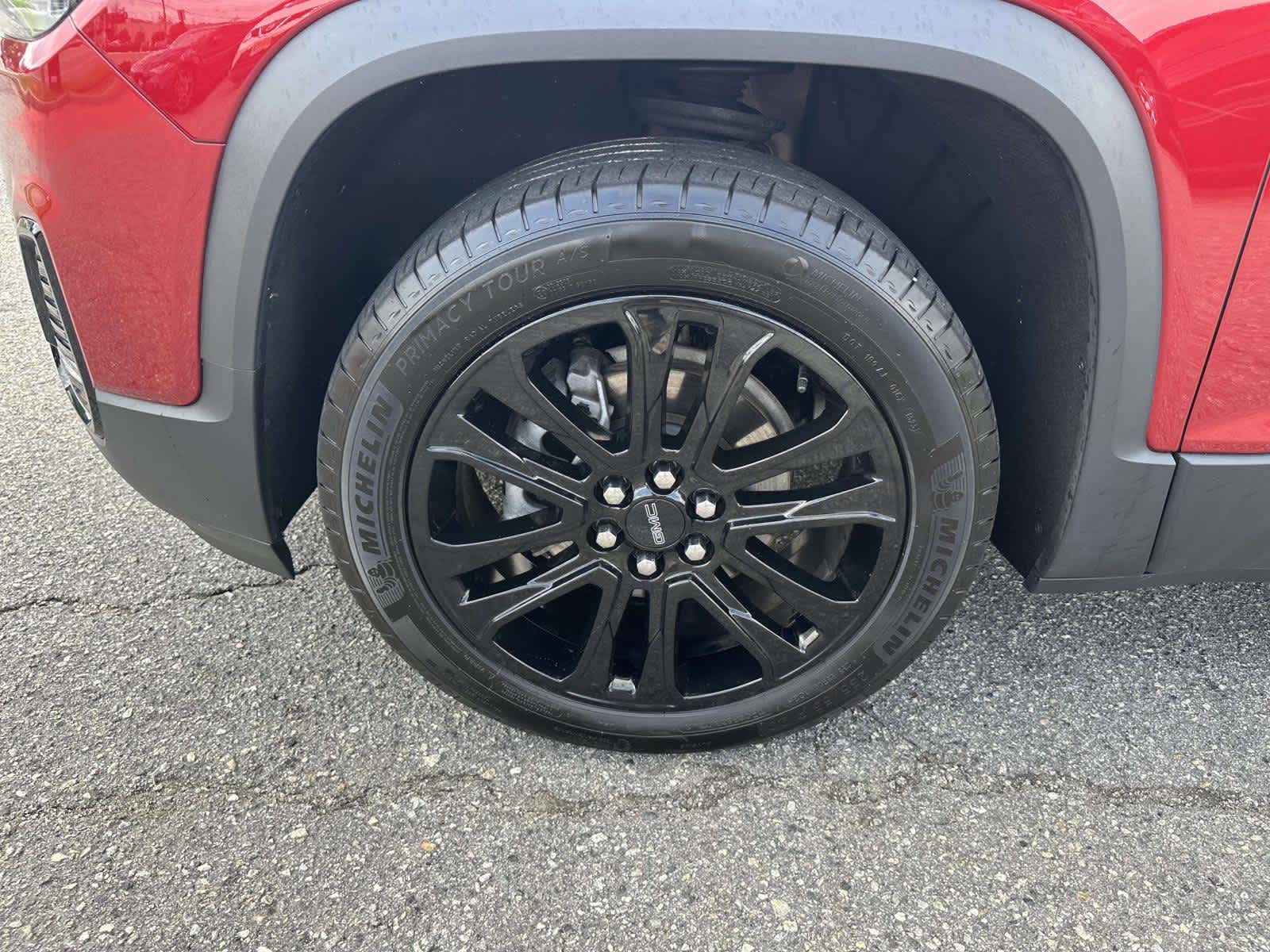 2023 GMC Acadia SLE - Photo 7