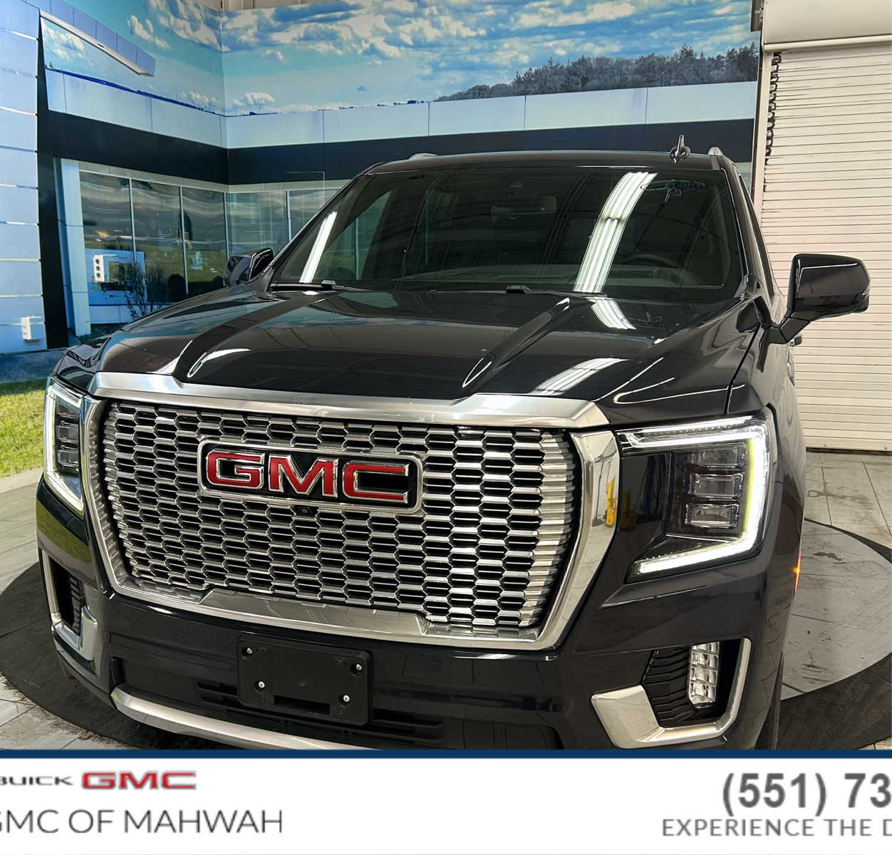 2023 GMC Yukon XL Denali's photo