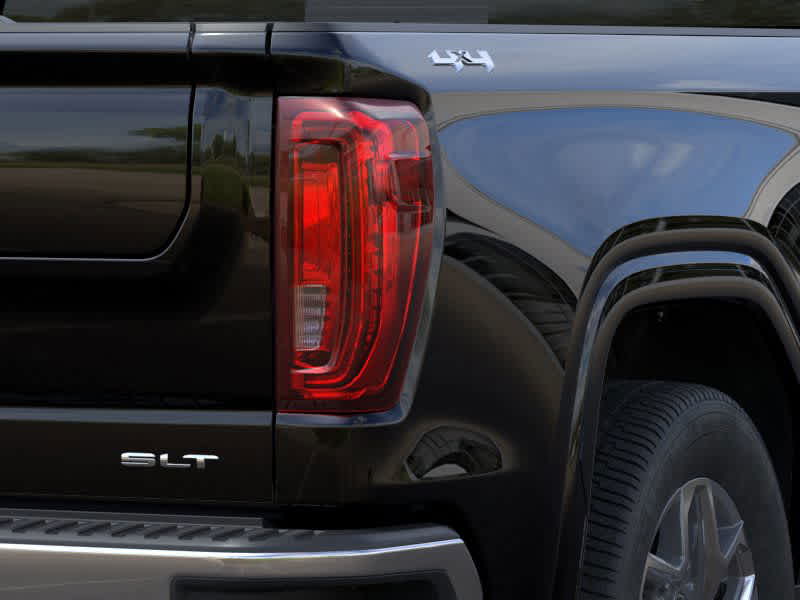 2026 GMC Sierra 1500 SLT - Photo 11