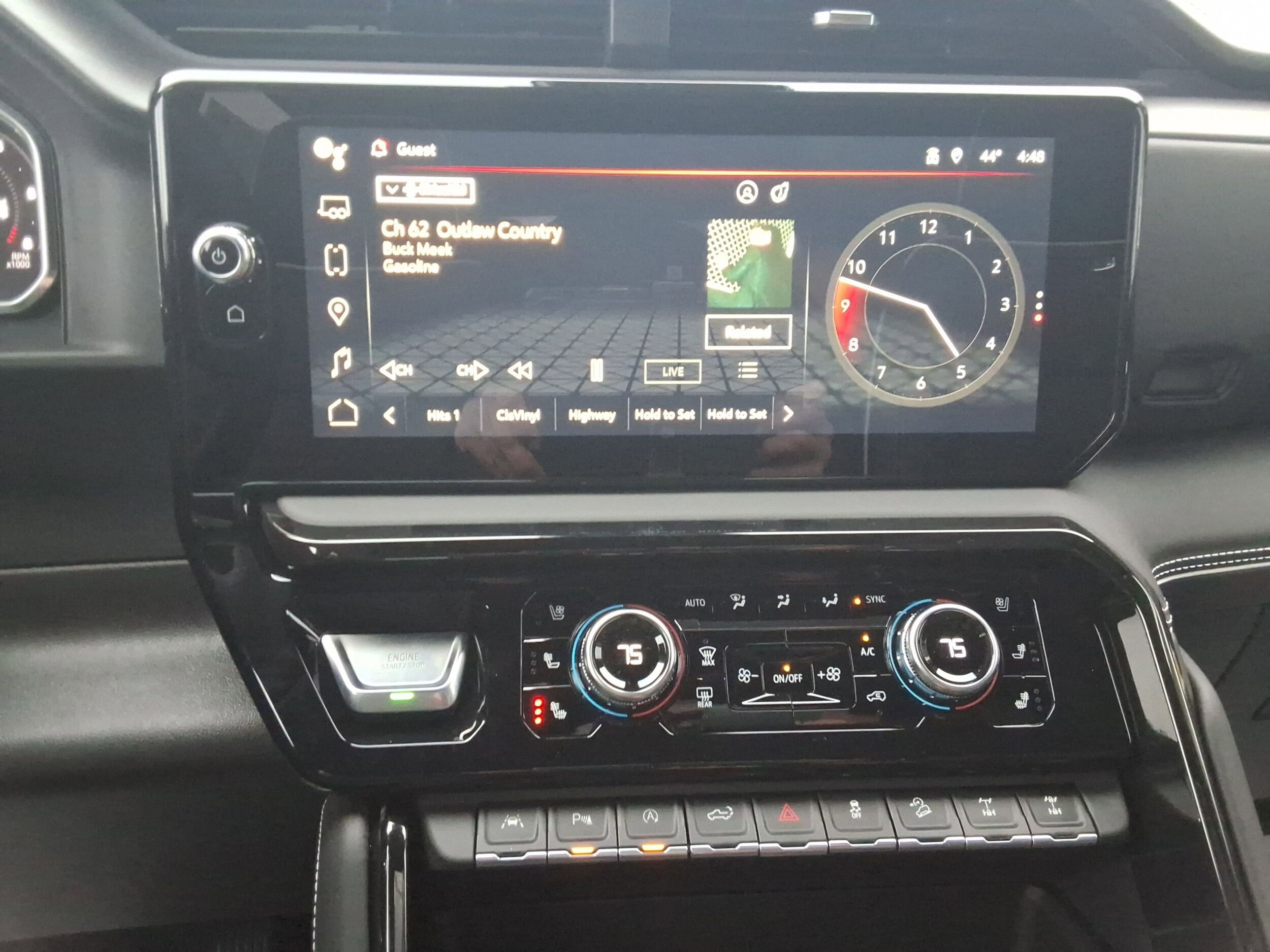 2026 GMC Sierra 1500 AT4X - Photo 13