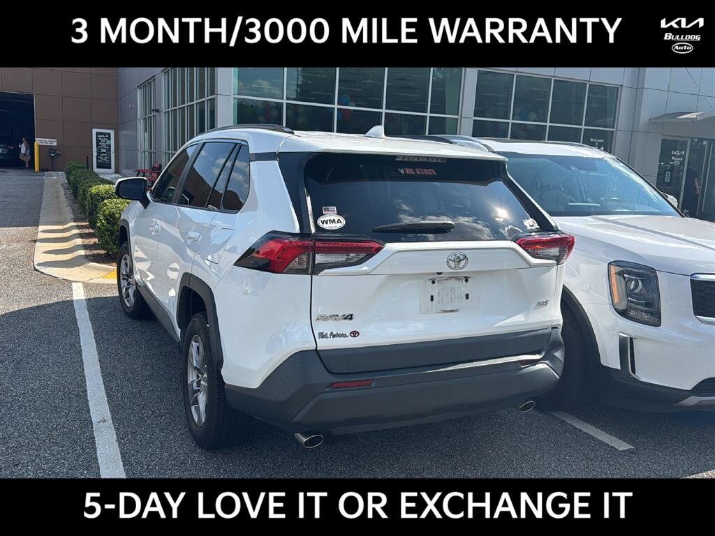 Used 2022 Toyota RAV4 XLE SUV