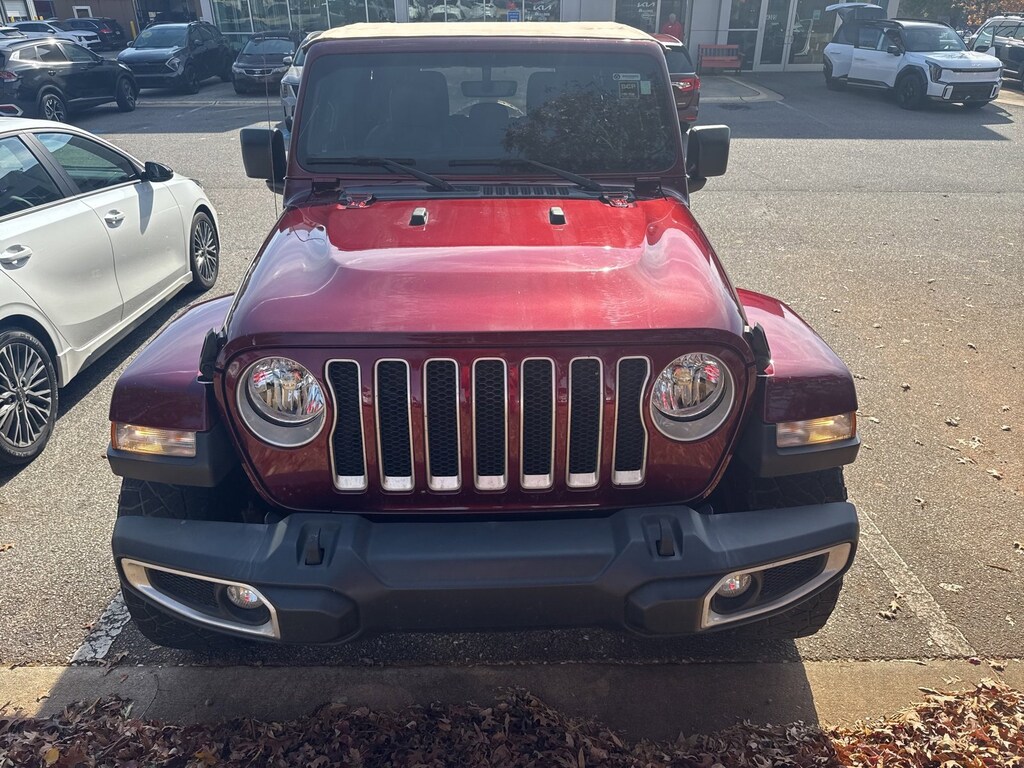 Used 2022 Jeep Wrangler Unlimited Sahara SUV