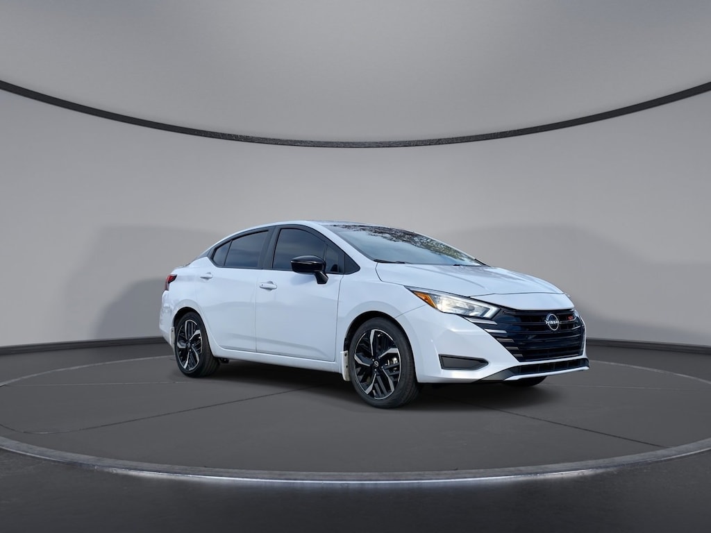 Used 2024 Nissan Versa 1.6 SR Sedan