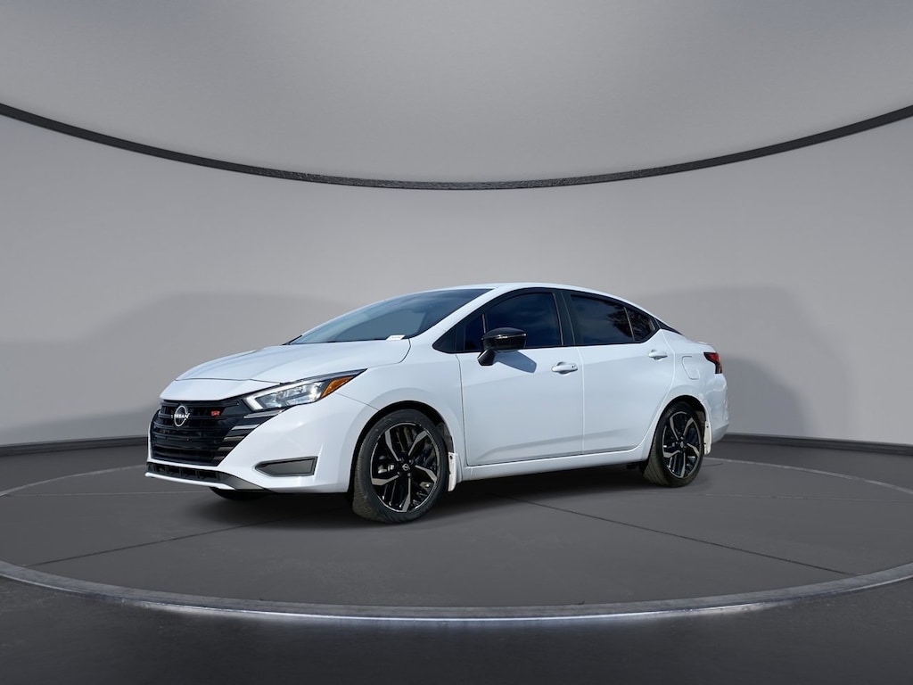 Used 2024 Nissan Versa 1.6 SR Sedan
