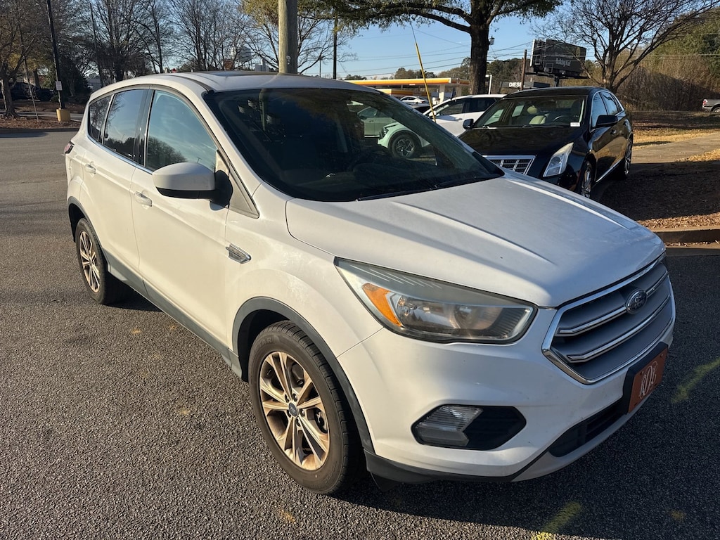 Used 2017 Ford Escape SE SUV