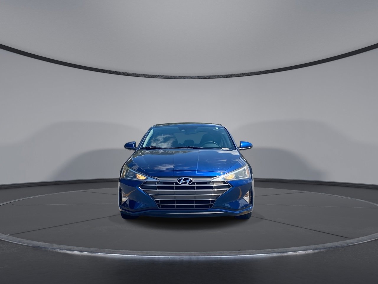 2020 Hyundai Elantra Value Edition photo 3