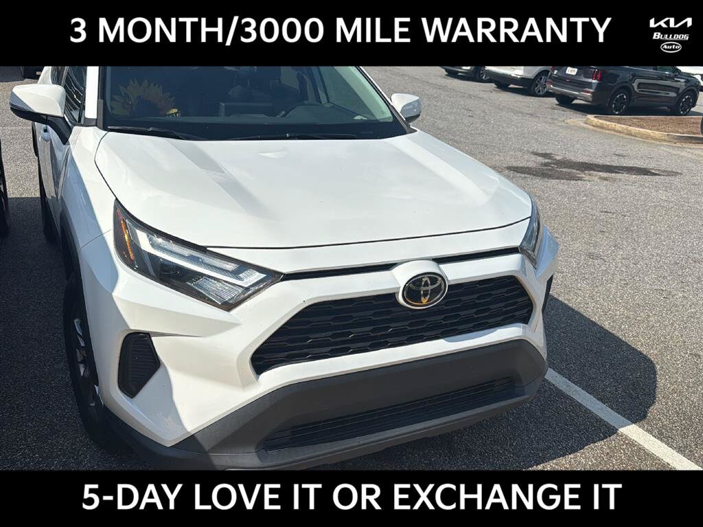 Used 2022 Toyota RAV4 XLE SUV