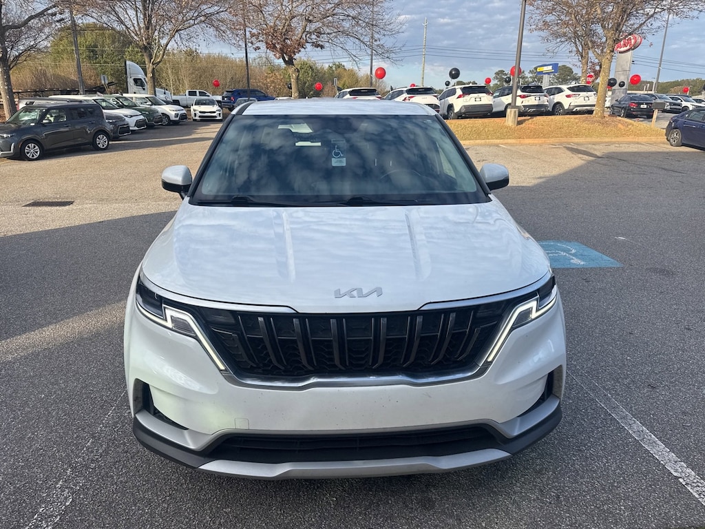 Used 2022 Kia Carnival LXS MPV