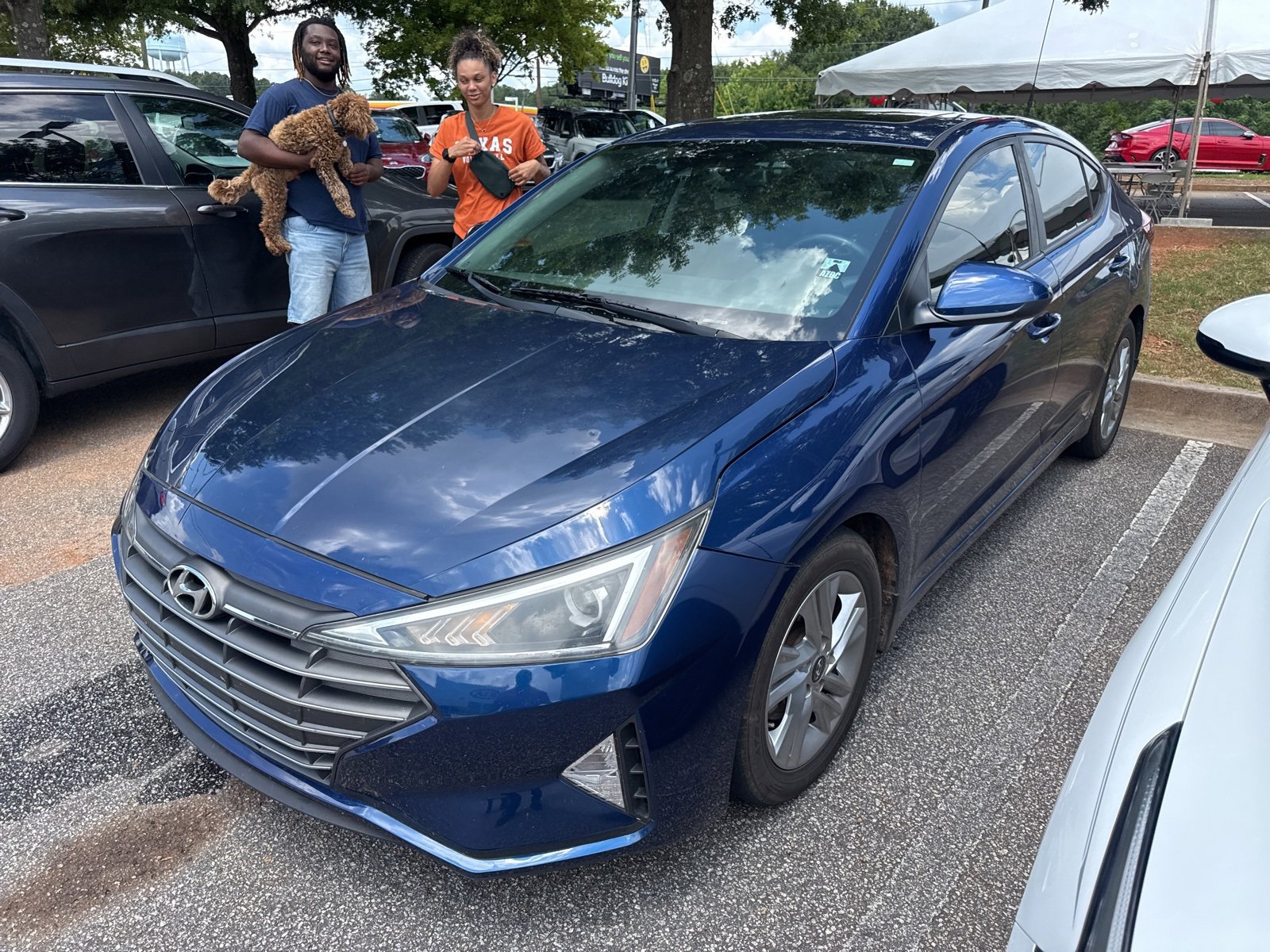2020 Hyundai Elantra Value Edition photo 3