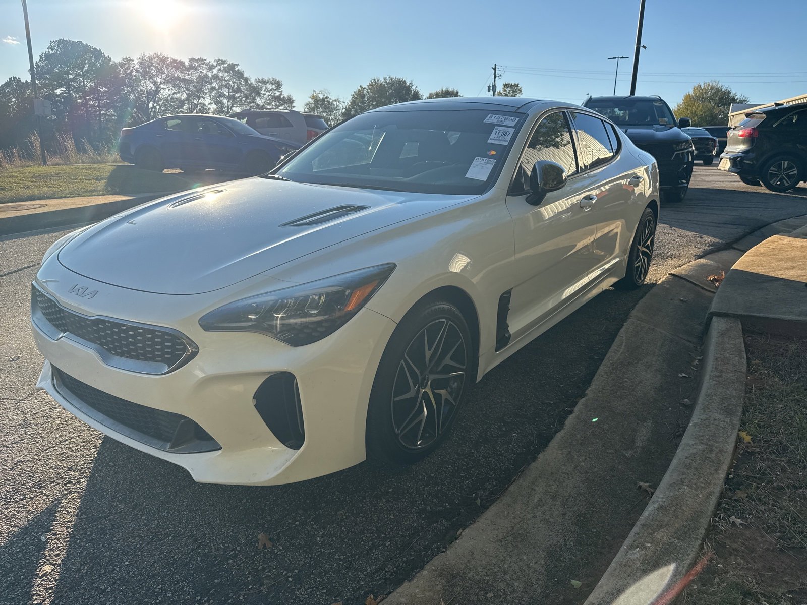 2022 Kia Stinger GT-Line photo 3