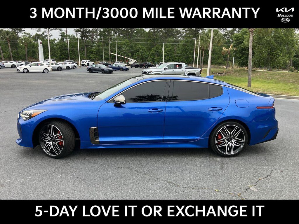Used 2022 Kia Stinger GT1 Sedan