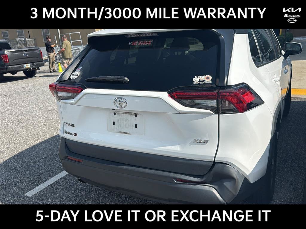 Used 2022 Toyota RAV4 XLE SUV