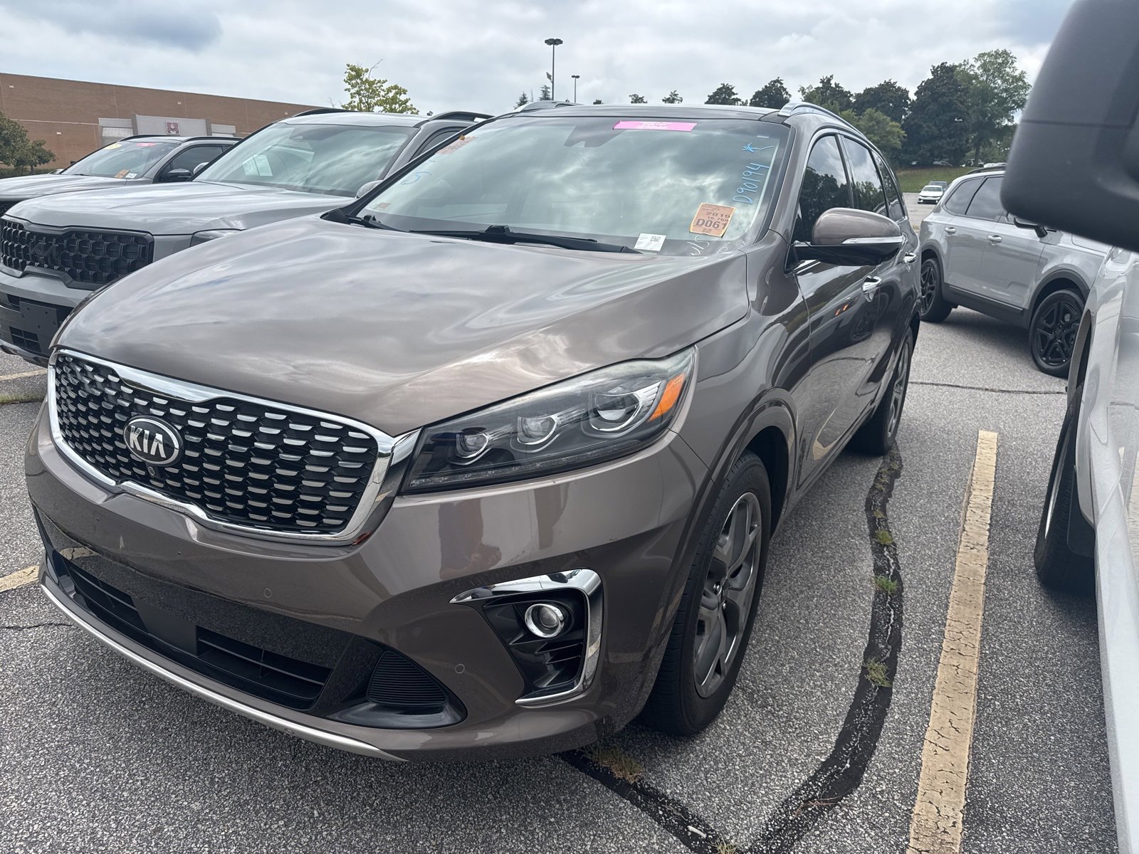2019 Kia Sorento SX photo 2