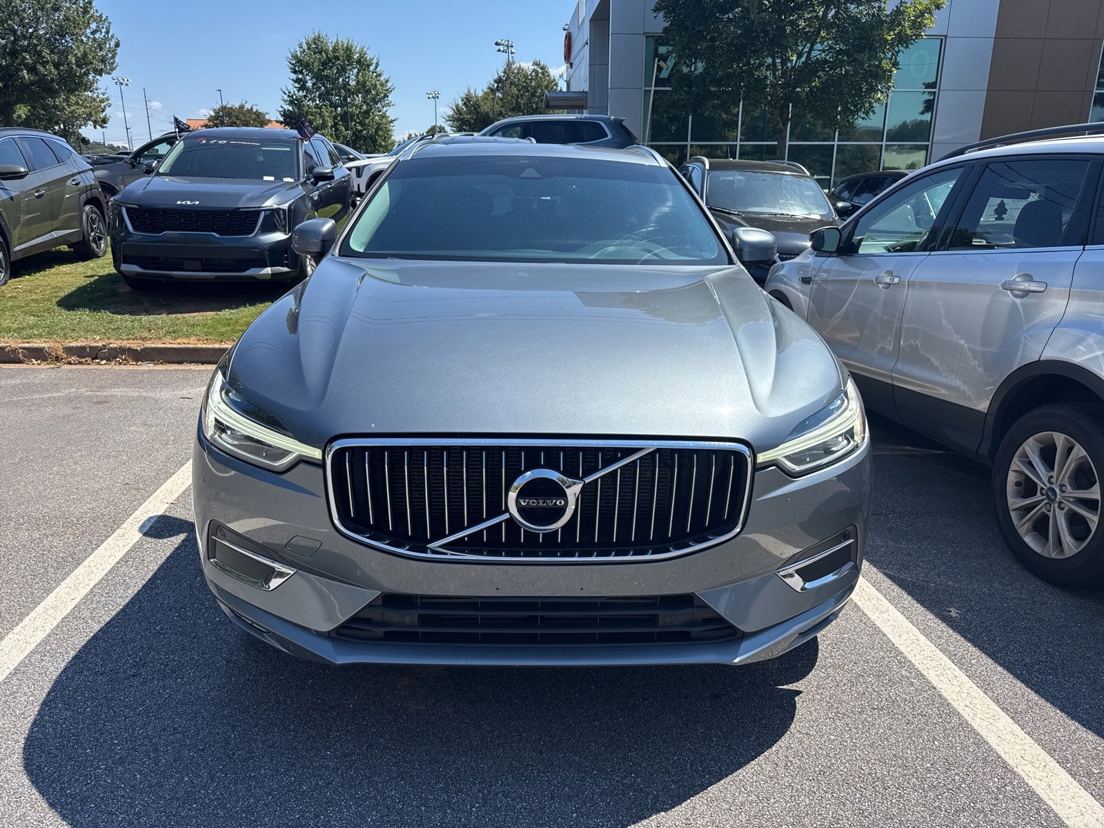2018 Volvo XC60 T5 Inscription photo 2