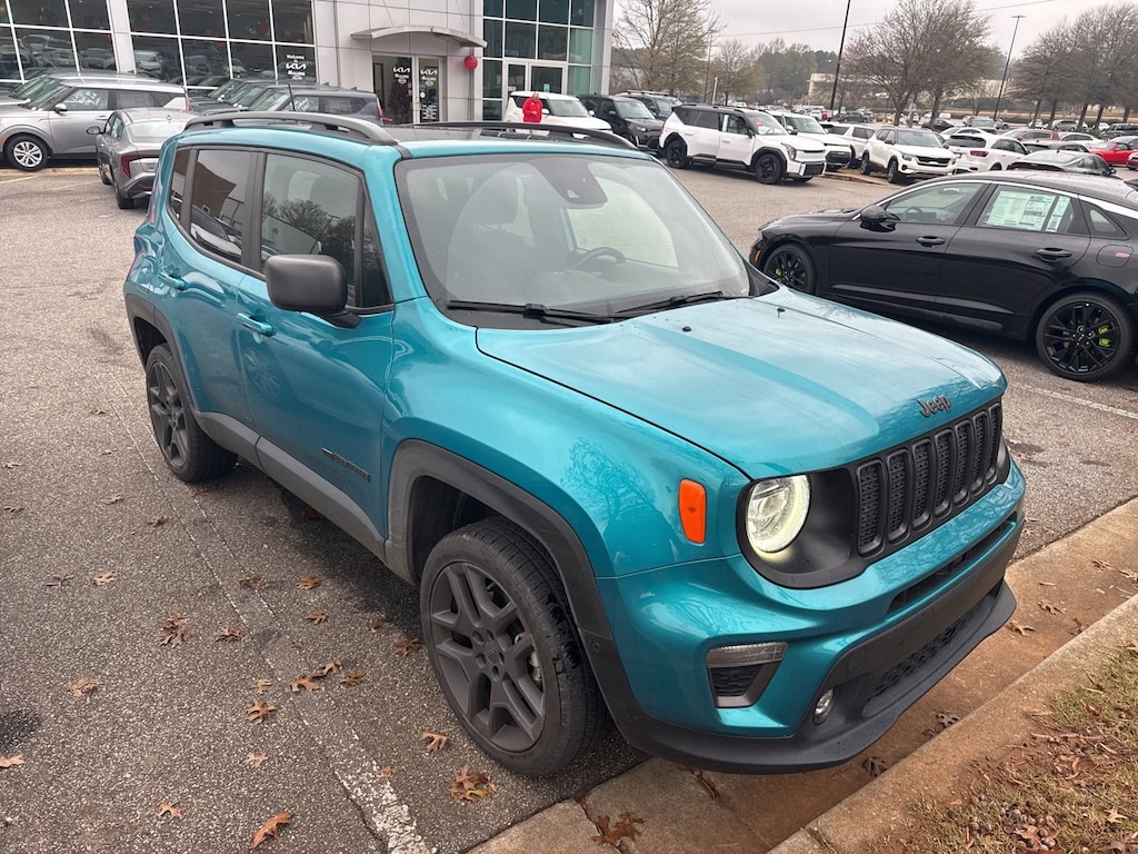Used 2021 Jeep Renegade Latitude SUV