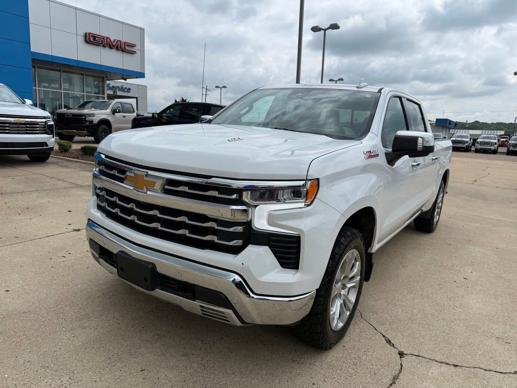 2024 Chevrolet Silverado 1500 LTZ - Photo 8