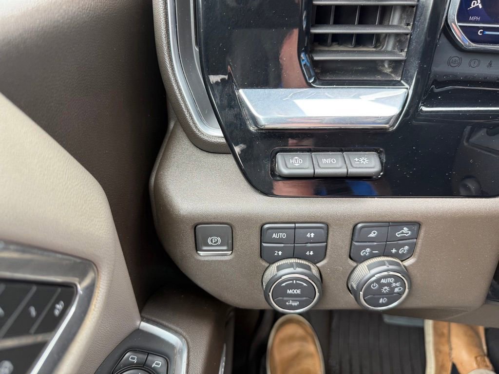 2024 Chevrolet Silverado 1500 LTZ - Photo 13