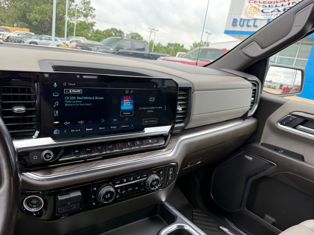 2024 Chevrolet Silverado 1500 LTZ - Photo 12