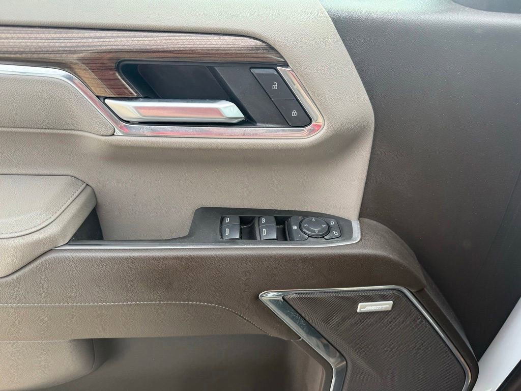 2025 Chevrolet Silverado 1500 LT Trail Boss - Photo 11