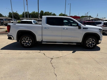 2024 GMC Sierra 1500 SLT Truck
