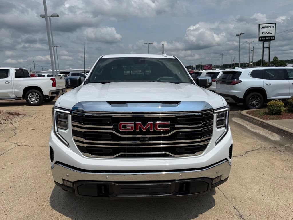 2026 GMC Sierra 1500 SLT - Photo 8