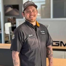 Staff member Murel Glass from ID_2e4c62